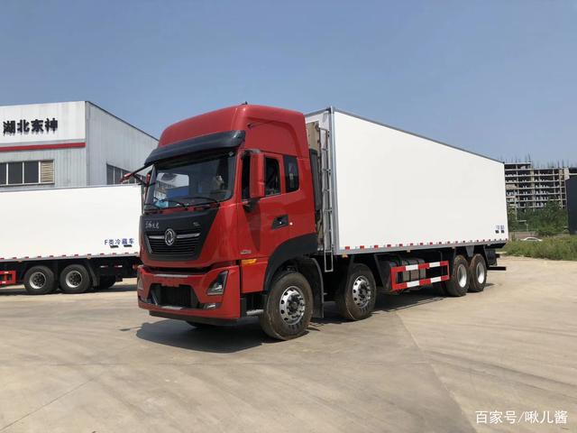 前四后八冷藏车